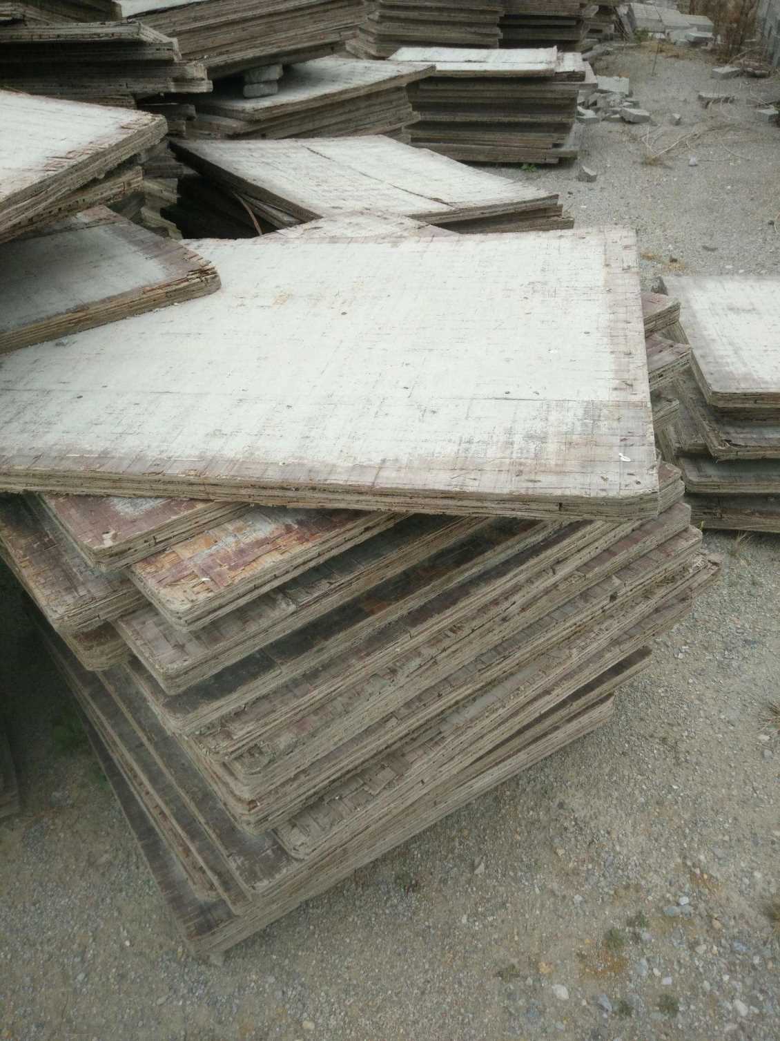建筑用的竹胶板